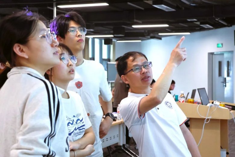 100047_428190_gsdt.jpg 100047_428190_gsdt.jpg