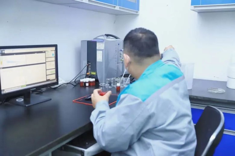 081526_884834_gsdt.jpg 081526_884834_gsdt.jpg