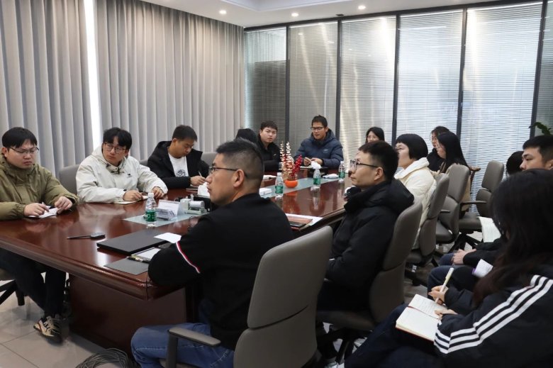 082649_739292_gsdt.jpg 082649_739292_gsdt.jpg