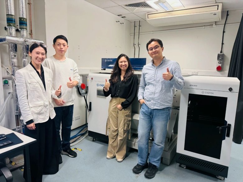 102454_250916_gsdt.jpg 102454_250916_gsdt.jpg