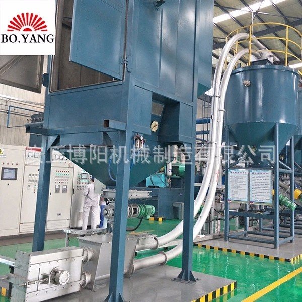 105633_004635_procont.jpg 4628357003_418058221.jpg_.webp.jpg