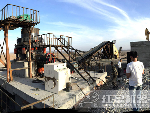 广东谭老板的铁矿石加工现场 广东谭老板的铁矿石加工现场