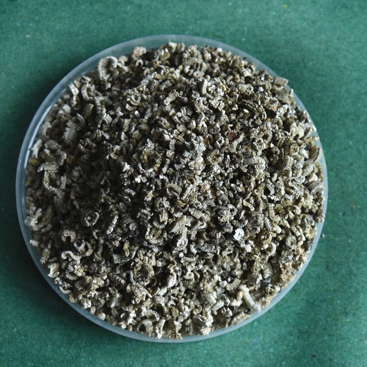 114011_939744_procont.jpg 蛭石1.JPG