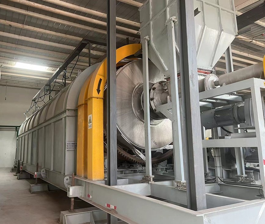 钠电硬碳负极炭化炉的图片