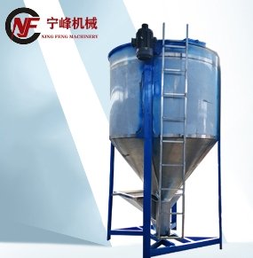 不锈钢储罐的图片