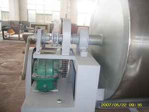 TD系列刮板干燥机性能概述:的图片