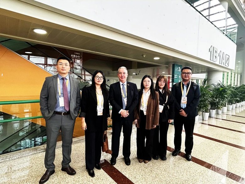 090430_476035_gsdt.jpg 090430_476035_gsdt.jpg