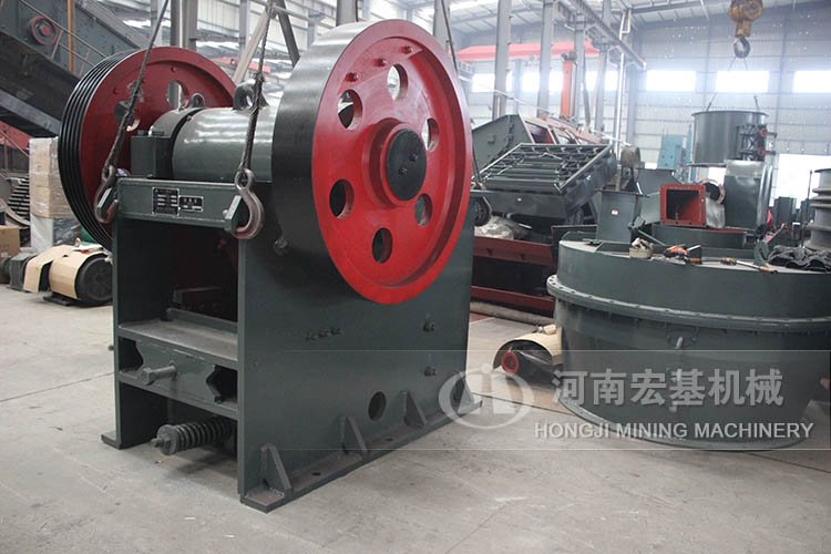 大型砂石料破碎生产线设备 大型砂石料破碎生产线设备