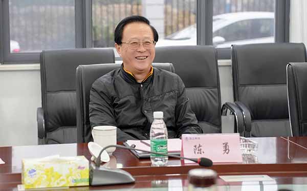 中国工程院陈勇院士莅临顶立科技考察指导 (7).JPG 中国工程院陈勇院士莅临顶立科技考察指导 (7).JPG