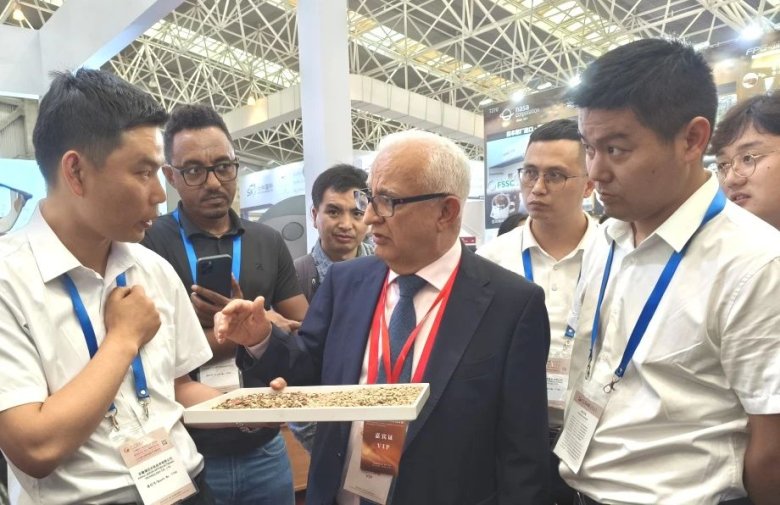 135656_823189_gsdt.jpg 135656_823189_gsdt.jpg