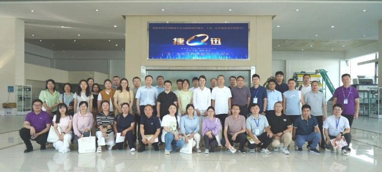 085134_331535_gsdt.jpg 085134_331535_gsdt.jpg