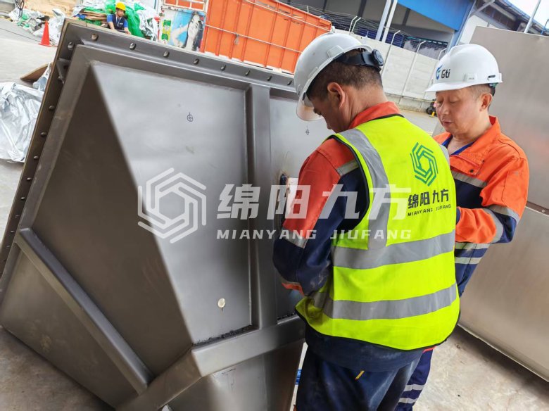 145233_182366_gsdt.jpg 4.jpg