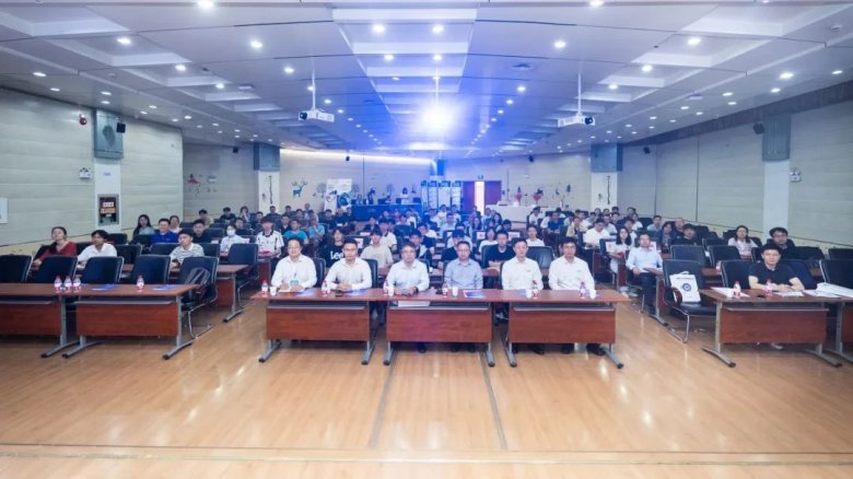 085509_986445_gsdt.jpg 085509_986445_gsdt.jpg