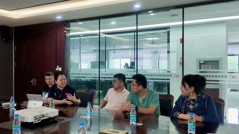 090411_061123_gsdt.jpg 090411_061123_gsdt.jpg