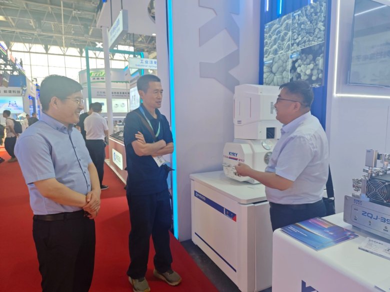 082906_318892_gsdt.jpg 082906_318892_gsdt.jpg