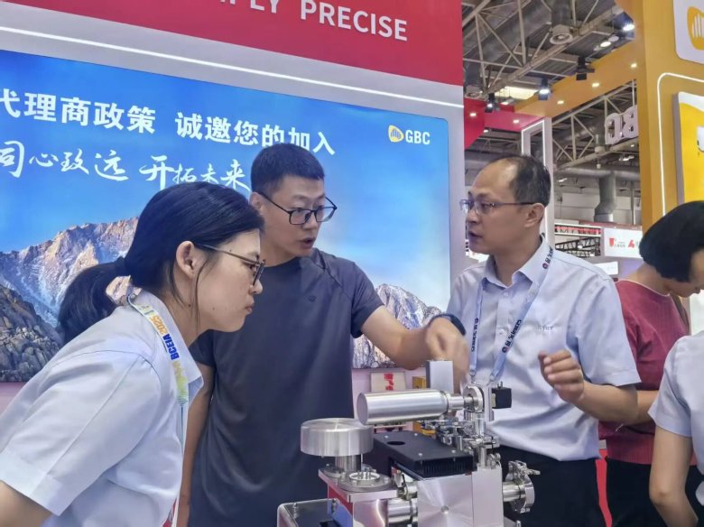 082906_435892_gsdt.jpg 082906_435892_gsdt.jpg