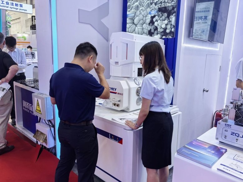 082906_758723_gsdt.jpg 082906_758723_gsdt.jpg