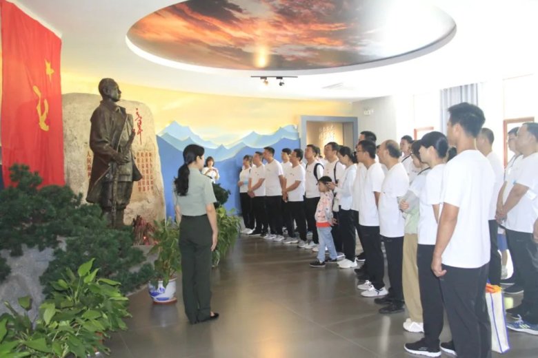 163126_104418_gsdt.jpg 163126_104418_gsdt.jpg