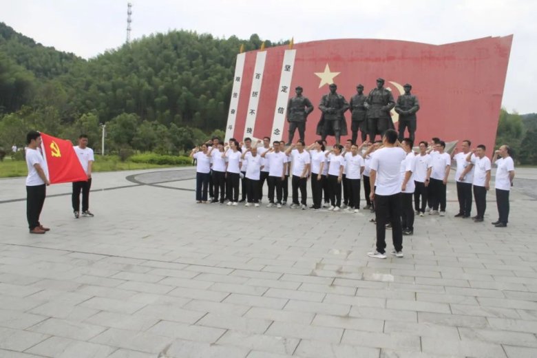 163152_920172_gsdt.jpg 163152_920172_gsdt.jpg