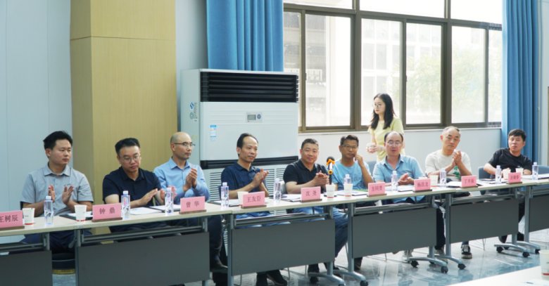 170813_860549_gsdt.png 170813_860549_gsdt.png