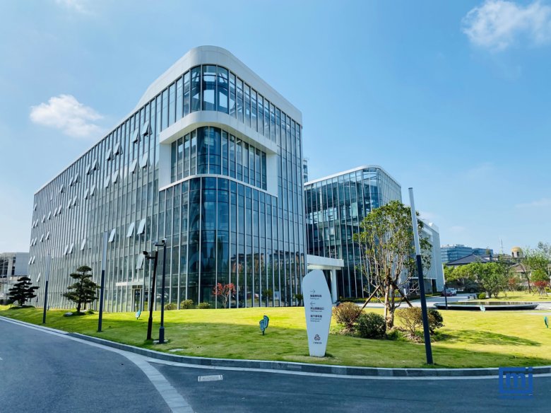 104549_583672_gsdt.png office1.png