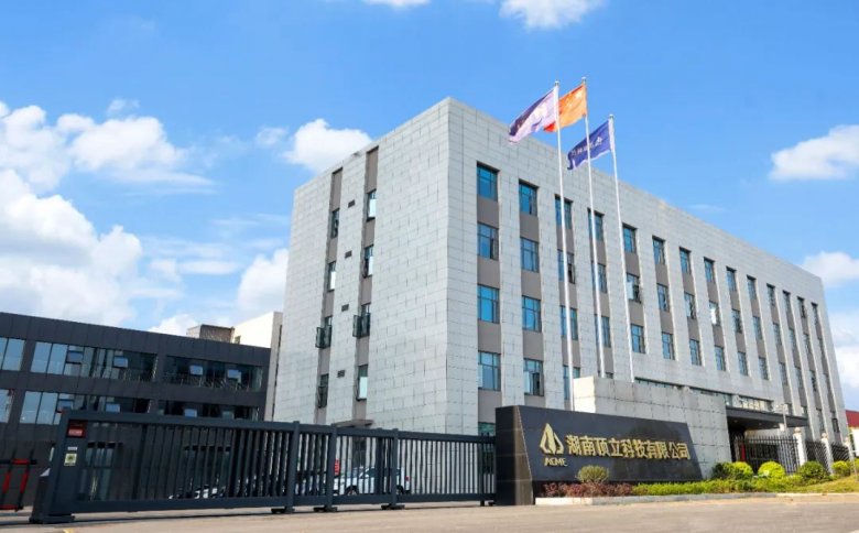 101009_852189_gsdt.jpg 101009_852189_gsdt.jpg