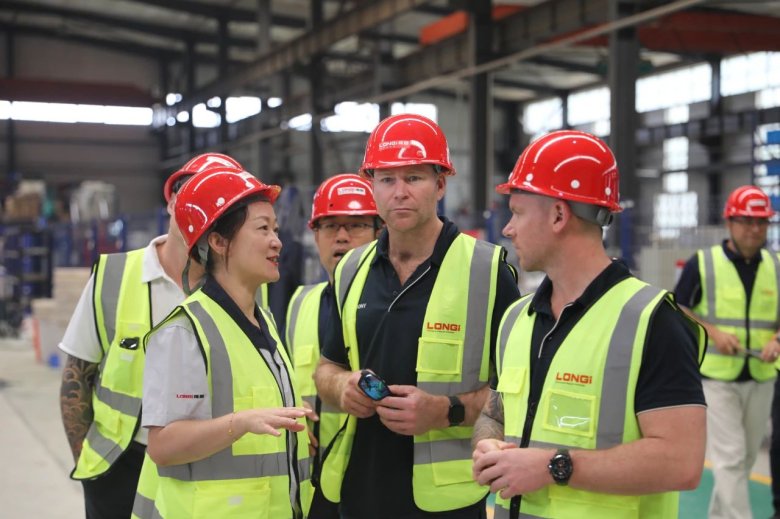 113204_911406_gsdt.jpg 113204_911406_gsdt.jpg