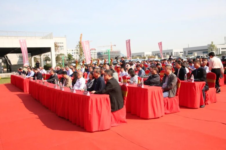 110320_442773_gsdt.jpg 110320_442773_gsdt.jpg