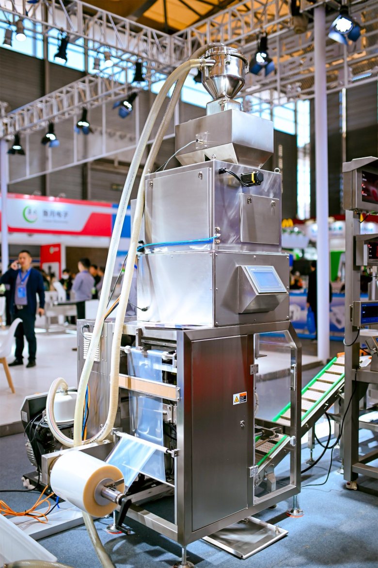 180551_189170_gsdt.jpg SGY7889.JPG