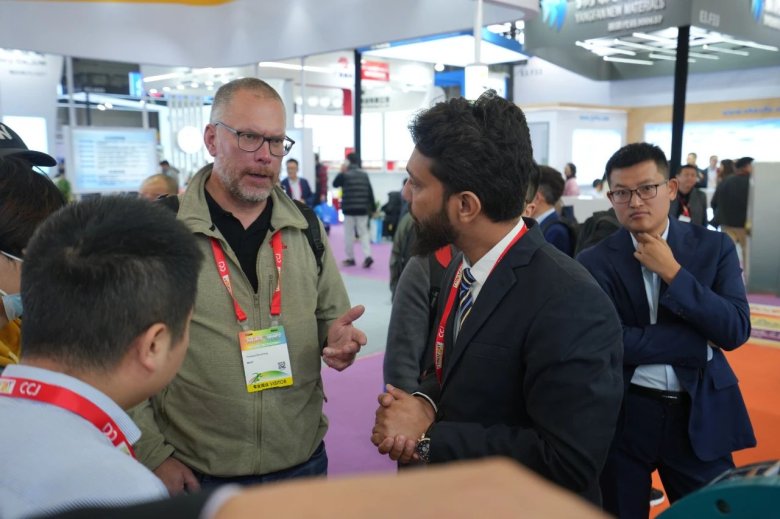 084935_526209_gsdt.jpg 084935_526209_gsdt.jpg