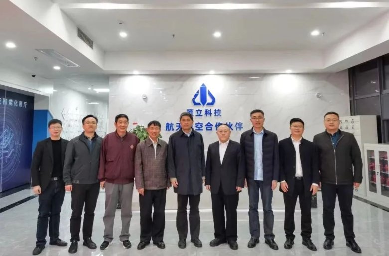 100009_572715_gsdt.jpg 100009_572715_gsdt.jpg