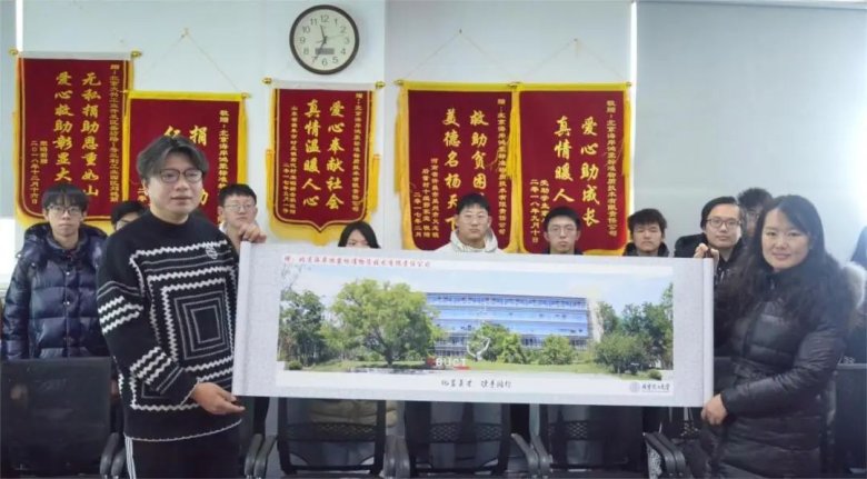 094847_809642_gsdt.jpg 094847_809642_gsdt.jpg