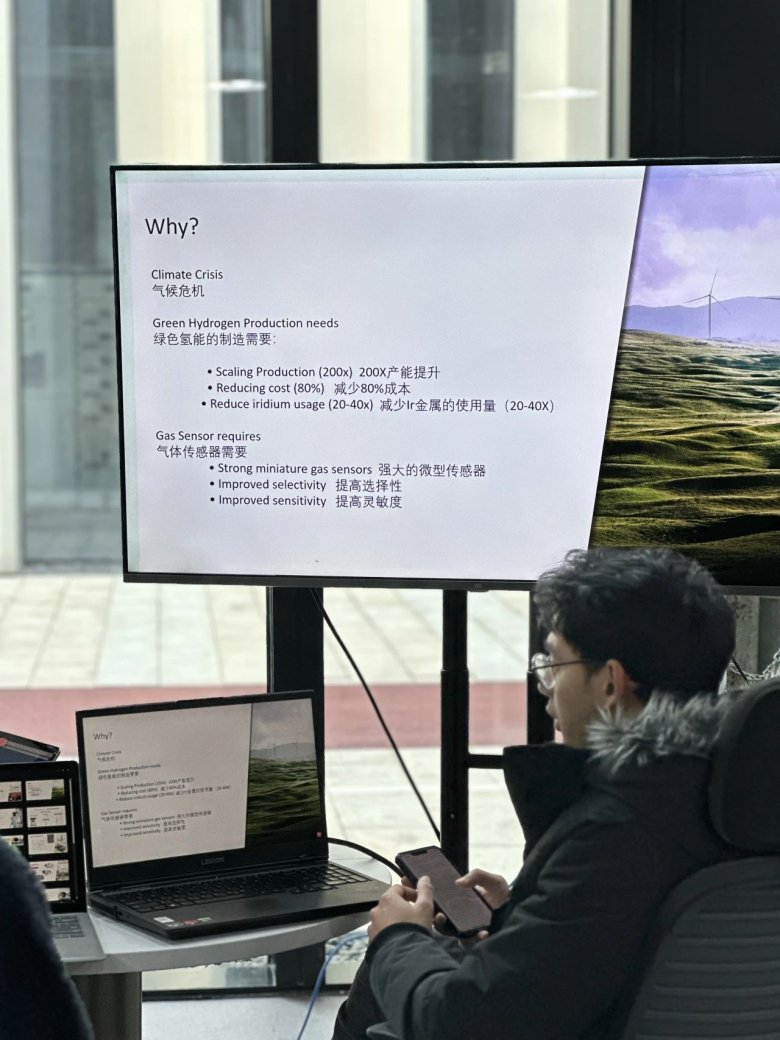 101318_043240_gsdt.jpg 101318_043240_gsdt.jpg