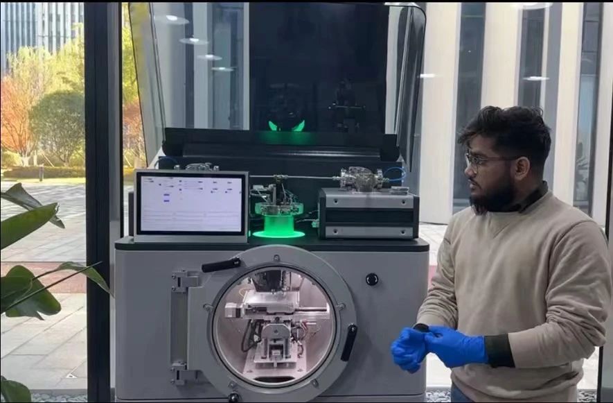 101535_045714_gsdt.jpg 101535_045714_gsdt.jpg