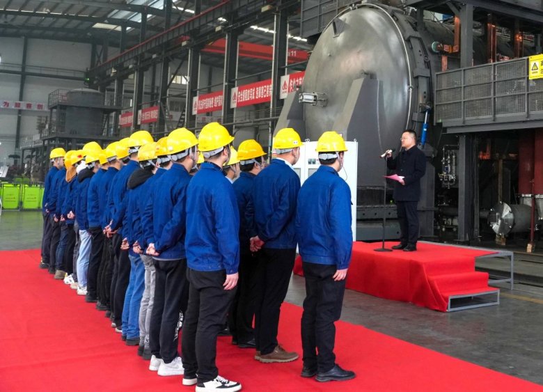 084213_443959_gsdt.jpg 084213_443959_gsdt.jpg