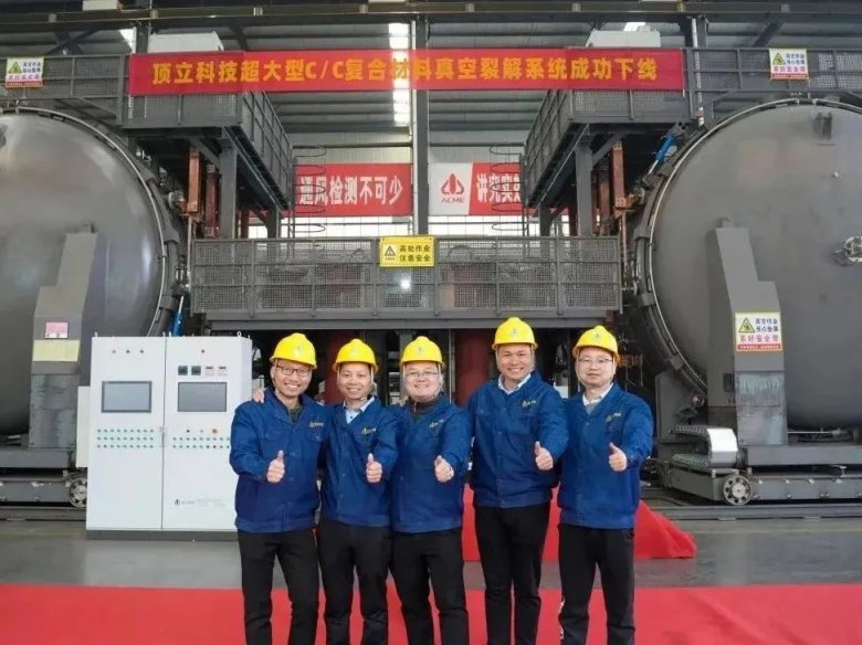 084242_708633_gsdt.jpg 084242_708633_gsdt.jpg