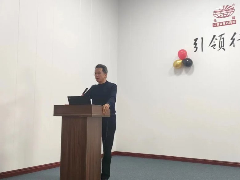 090831_473642_gsdt.jpg 090831_473642_gsdt.jpg