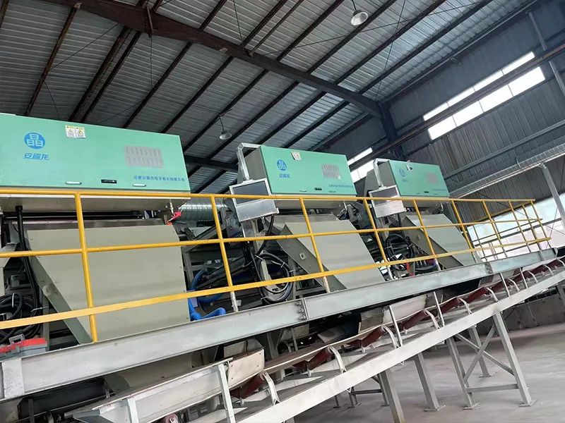 171303_479018_gsdt.jpg 171303_479018_gsdt.jpg