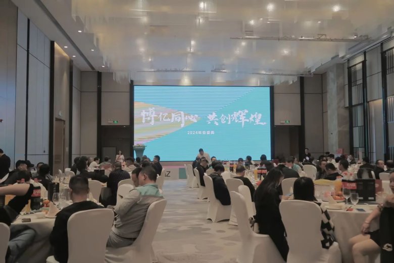 142006_375016_gsdt.jpg 142006_375016_gsdt.jpg