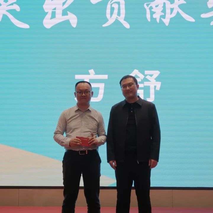 142111_547449_gsdt.jpg 142111_547449_gsdt.jpg