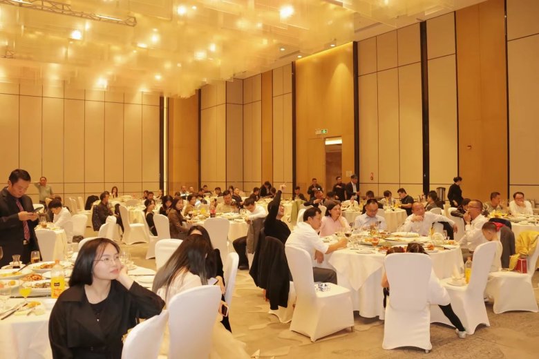 142449_681767_gsdt.jpg 142449_681767_gsdt.jpg