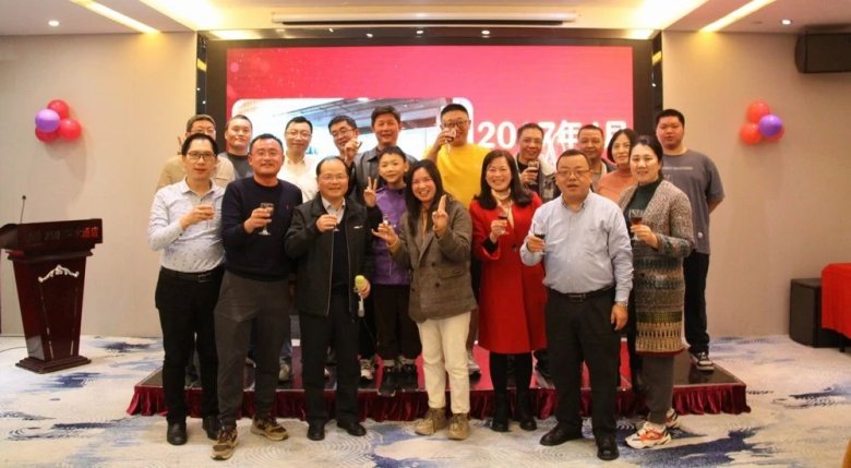 093046_230344_gsdt.jpg 093046_230344_gsdt.jpg