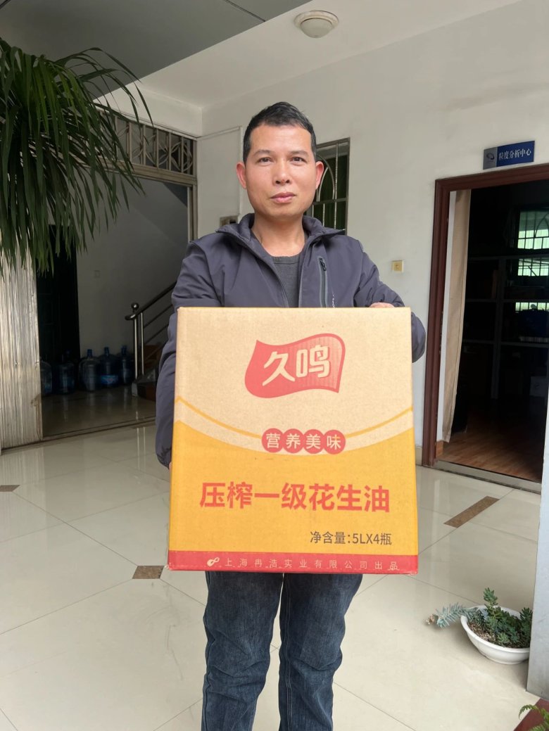 135723_013058_gsdt.jpg 135723_013058_gsdt.jpg