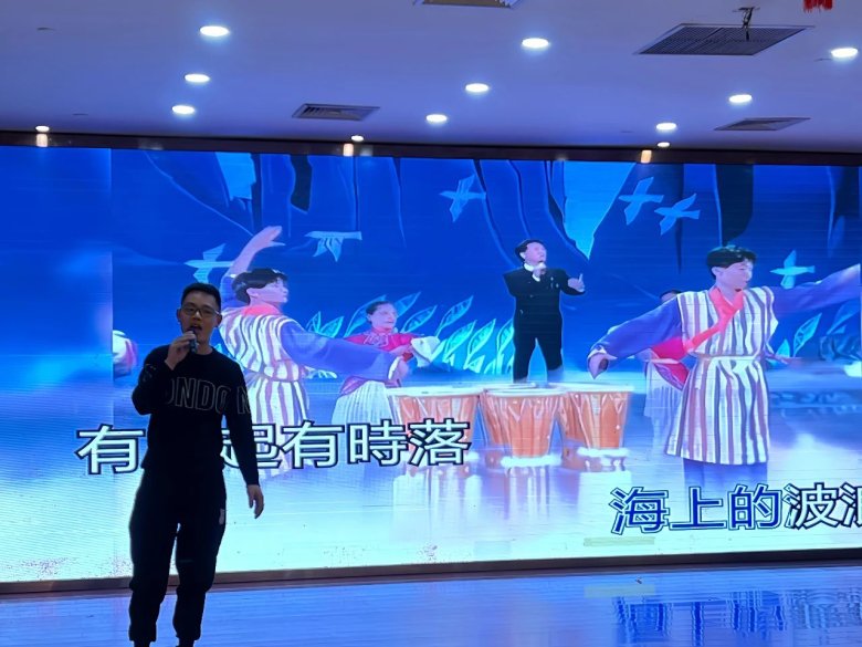 140139_882789_gsdt.jpg 140139_882789_gsdt.jpg