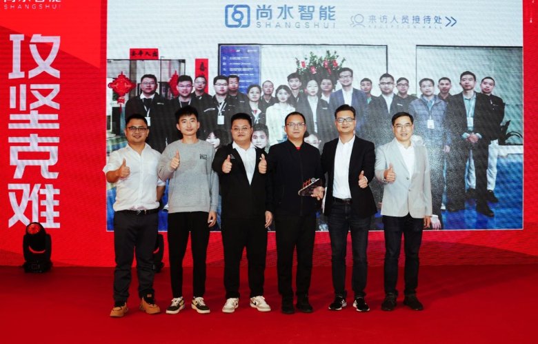 165431_805127_gsdt.jpg 165431_805127_gsdt.jpg