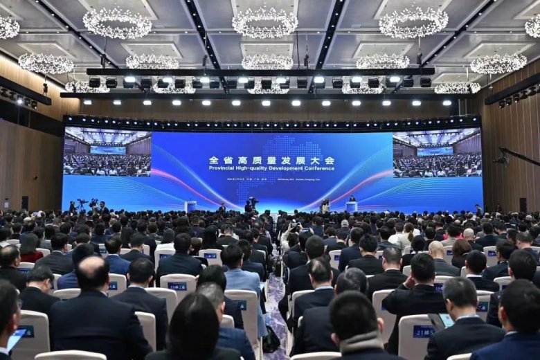 093915_196255_gsdt.jpg 093915_196255_gsdt.jpg