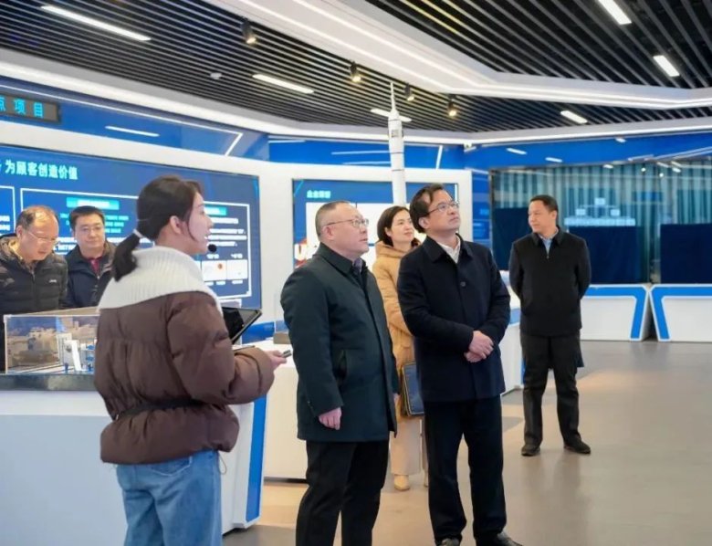 090238_477433_gsdt.jpg 090238_477433_gsdt.jpg