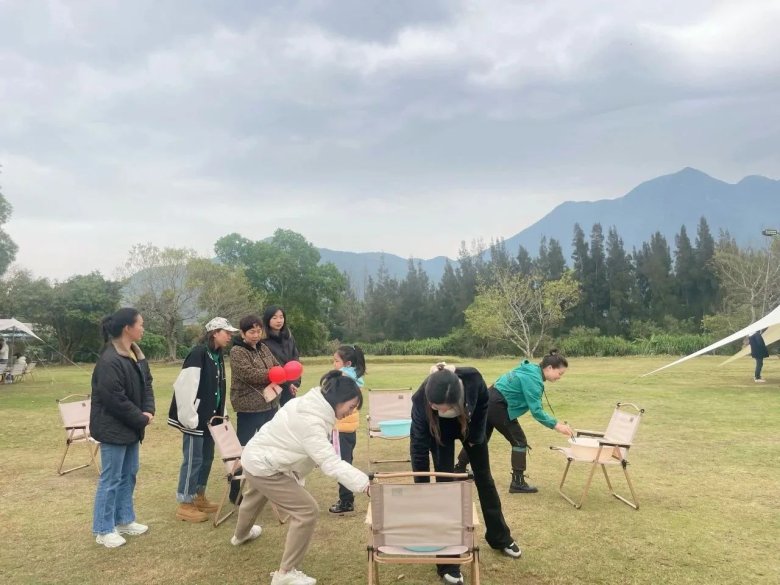 161354_050640_gsdt.jpg 161354_050640_gsdt.jpg