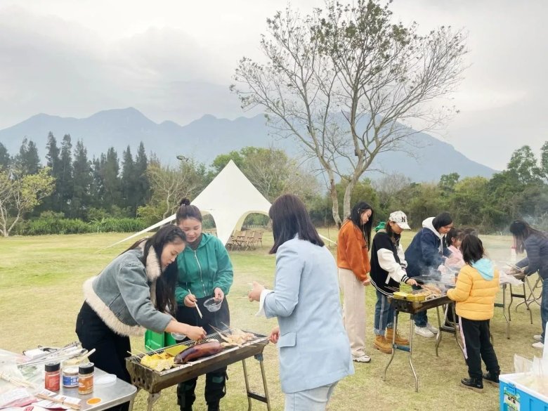 161748_609418_gsdt.jpg 161748_609418_gsdt.jpg