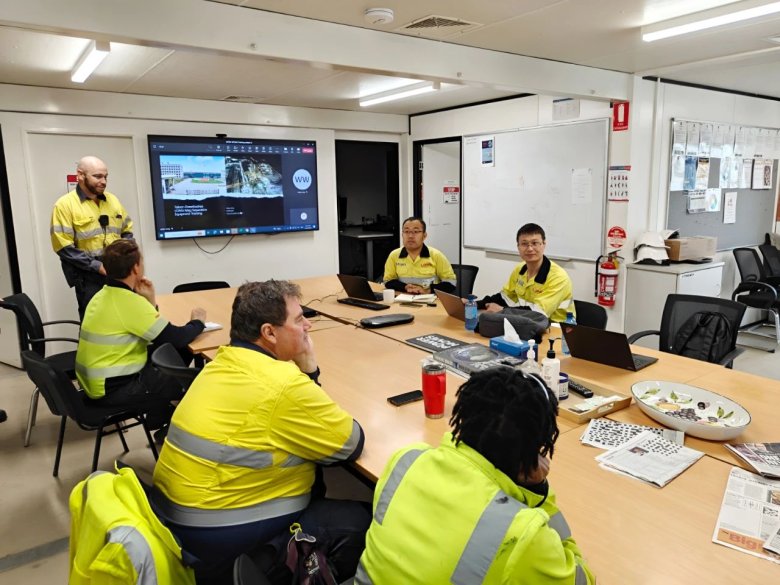 082037_887803_gsdt.jpg 082037_887803_gsdt.jpg